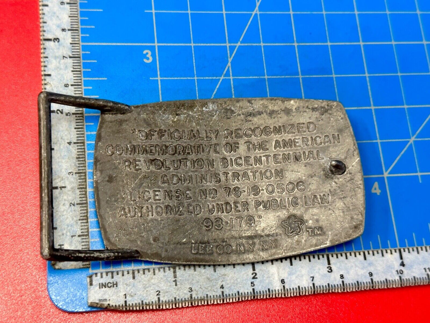 American Revolution Bicentennial Celebration Patriotic Vintage 1976 belt buckle