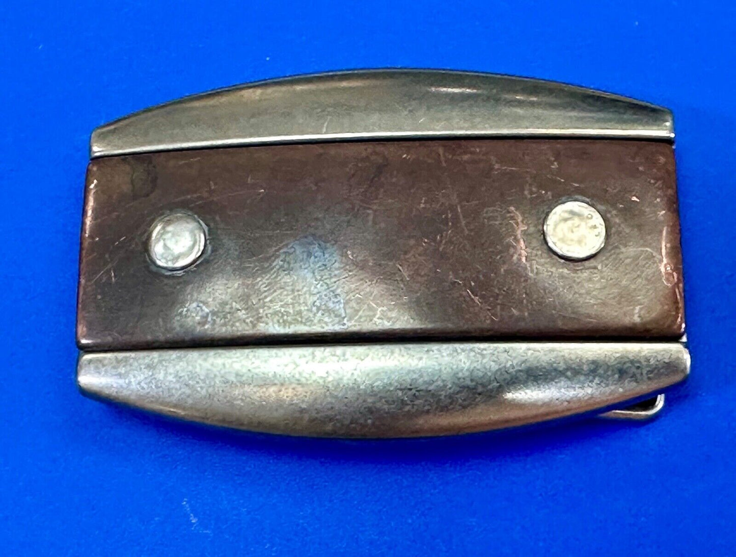 vintage Faux Wood stripe in silver tone western vibe belt buckle