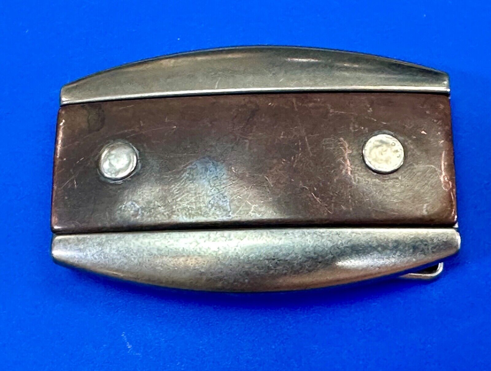 vintage Faux Wood stripe in silver tone western vibe belt buckle