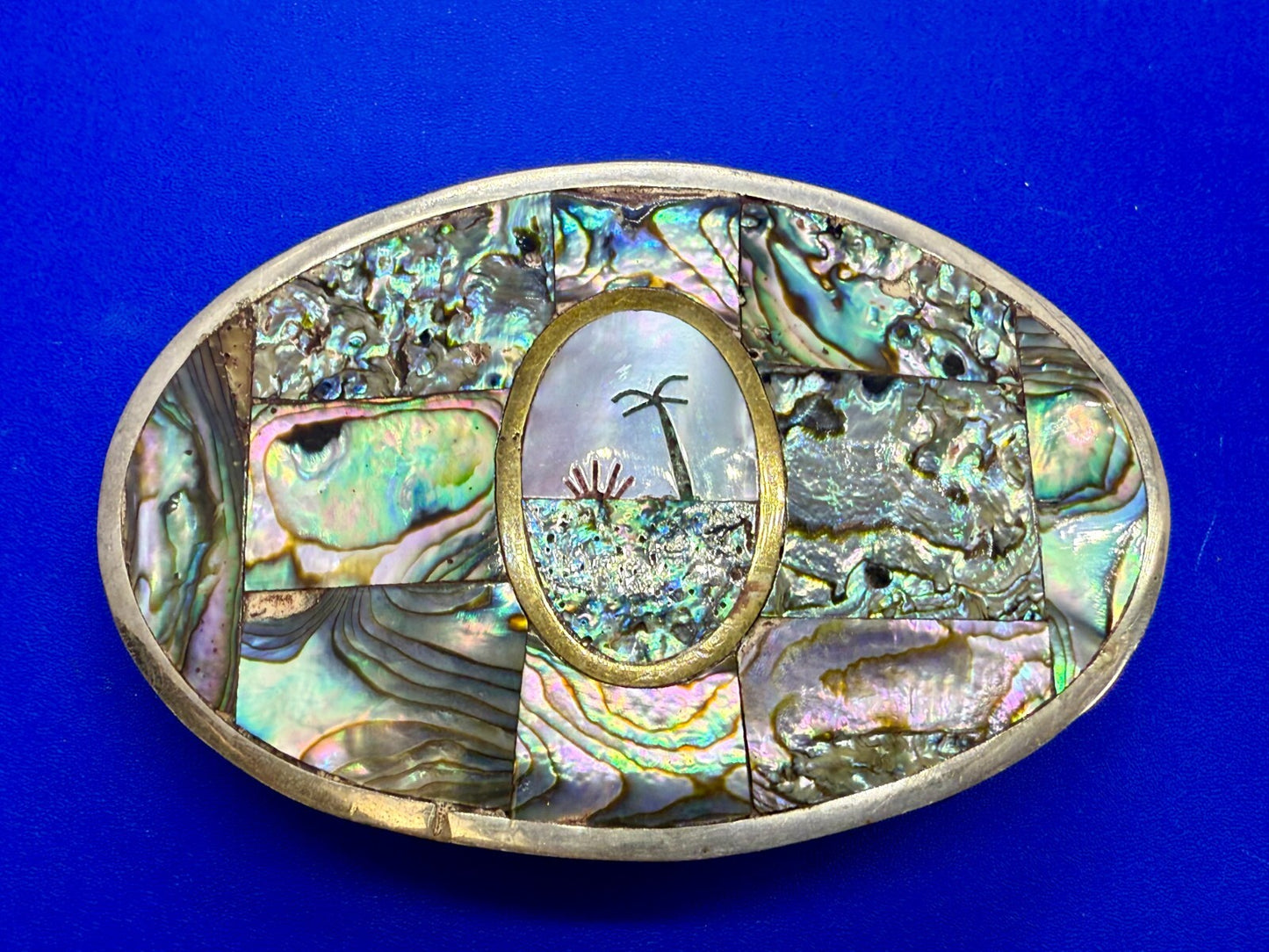 Abalone Shell Mother of Pearl Inlay Beach Scene Belt Buckle Hencho en Mexico