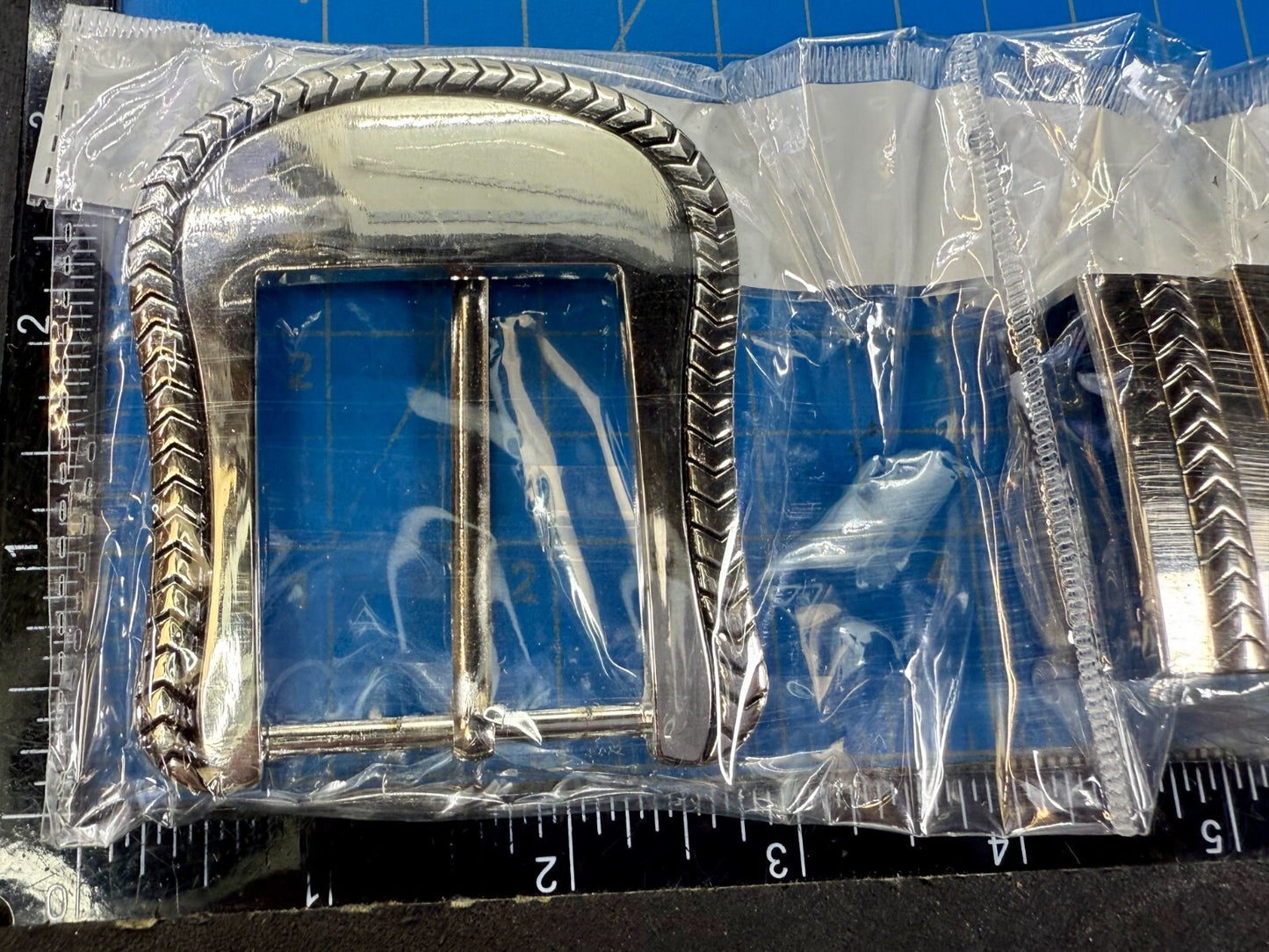 4 pc Ranger Set - Two Loops and Tip W/ Screws Large Reflective New Belt Buckle