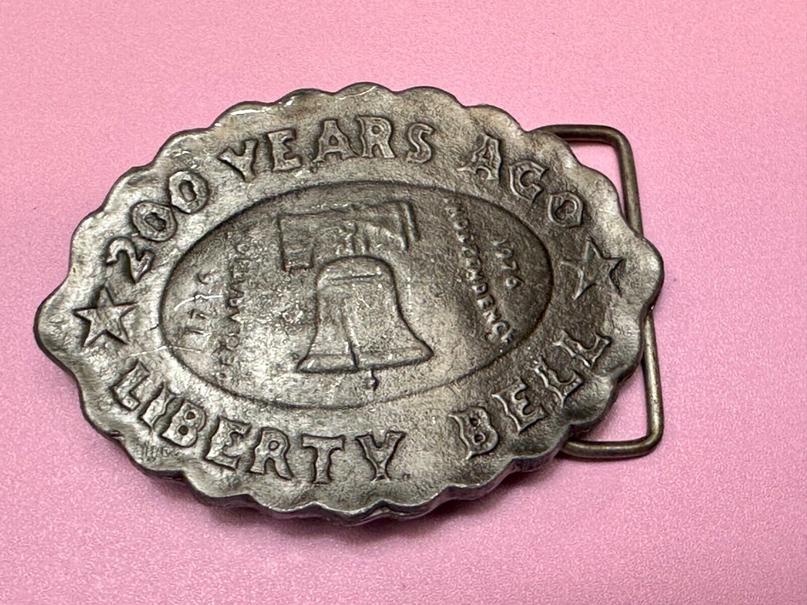 1776-1976 - 200 Years Ago Liberty Bell Patriotic America Belt Buckle