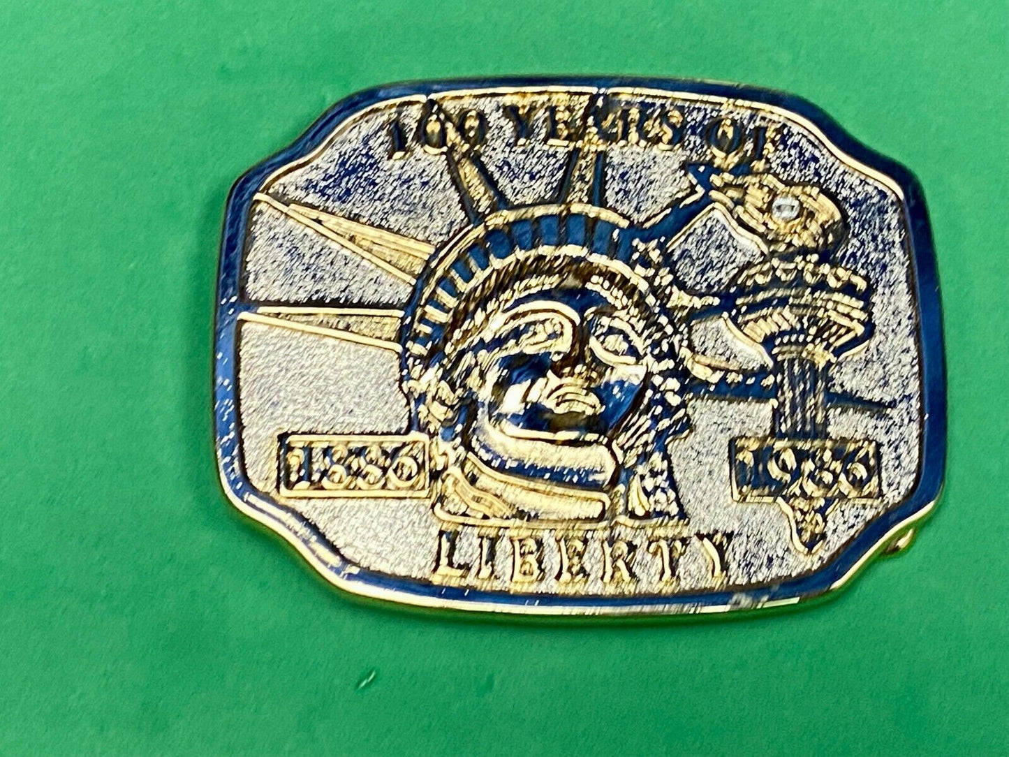 1886-1986 100 Years Of Liberty Statue Of Liberty Belt Buckle Patriotic America