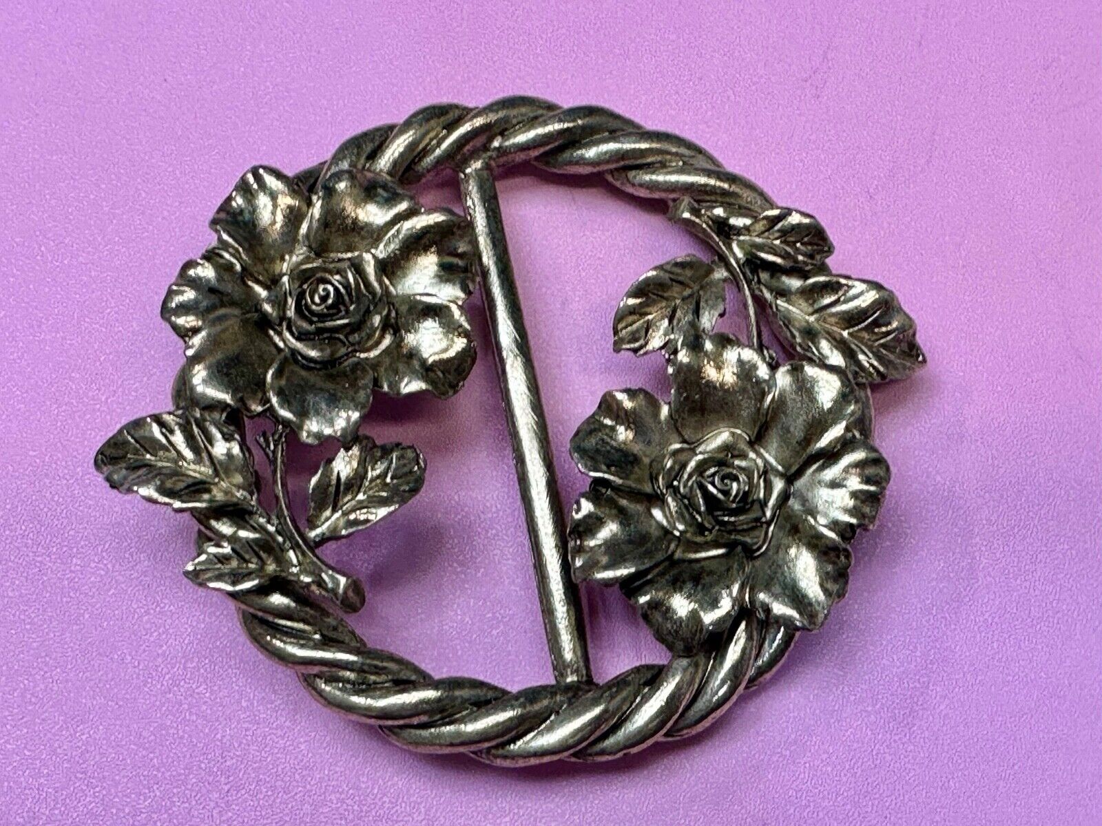 Antique Feel, Flower Figural Scarf slide Twisted rope pattern vtg.  Belt Buckle