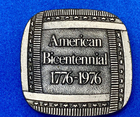 American Bicentennial - Patriotic United States vintage belt buckle by Bergamot
