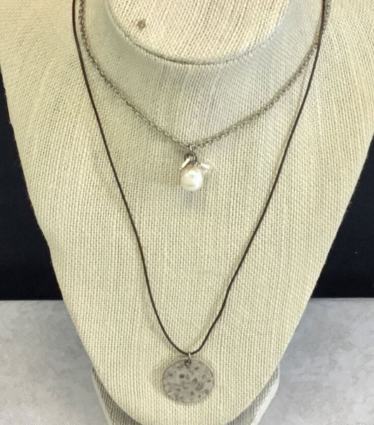 Aeo Double Strand Faux Pearl - Silver Tone Pendant Necklace American Eagle 