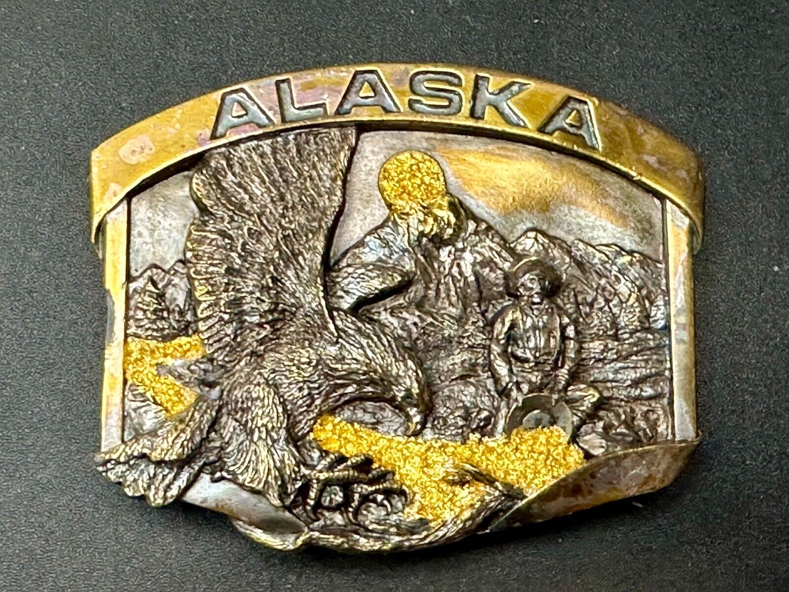 Alaska Gold Rush Mining Panning gold tone Vintage 1984 Siskiyou Belt Buckle