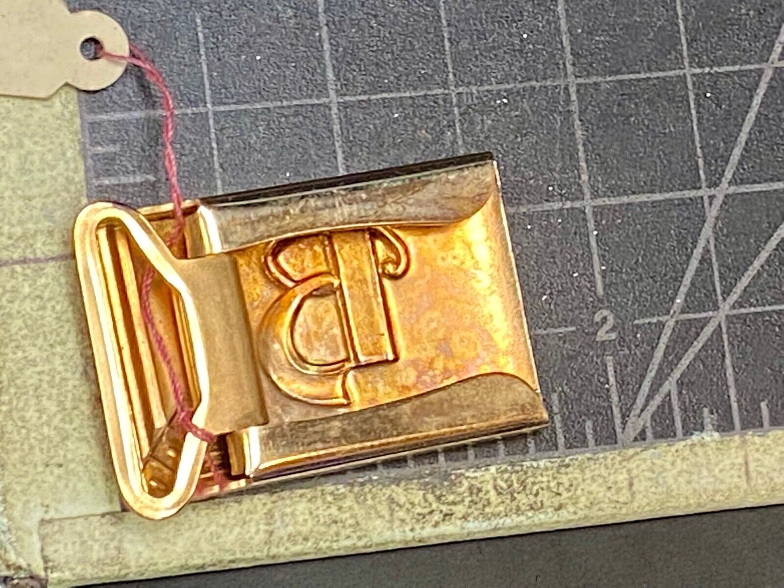 Vintage Gold Tone Letter B Monogram Initial Small Formal Belt Buckle