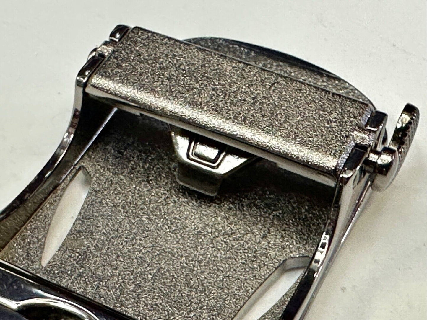 Automatic Ratchet Black & Silver Tone Replacement Dress Style Belt Buckle