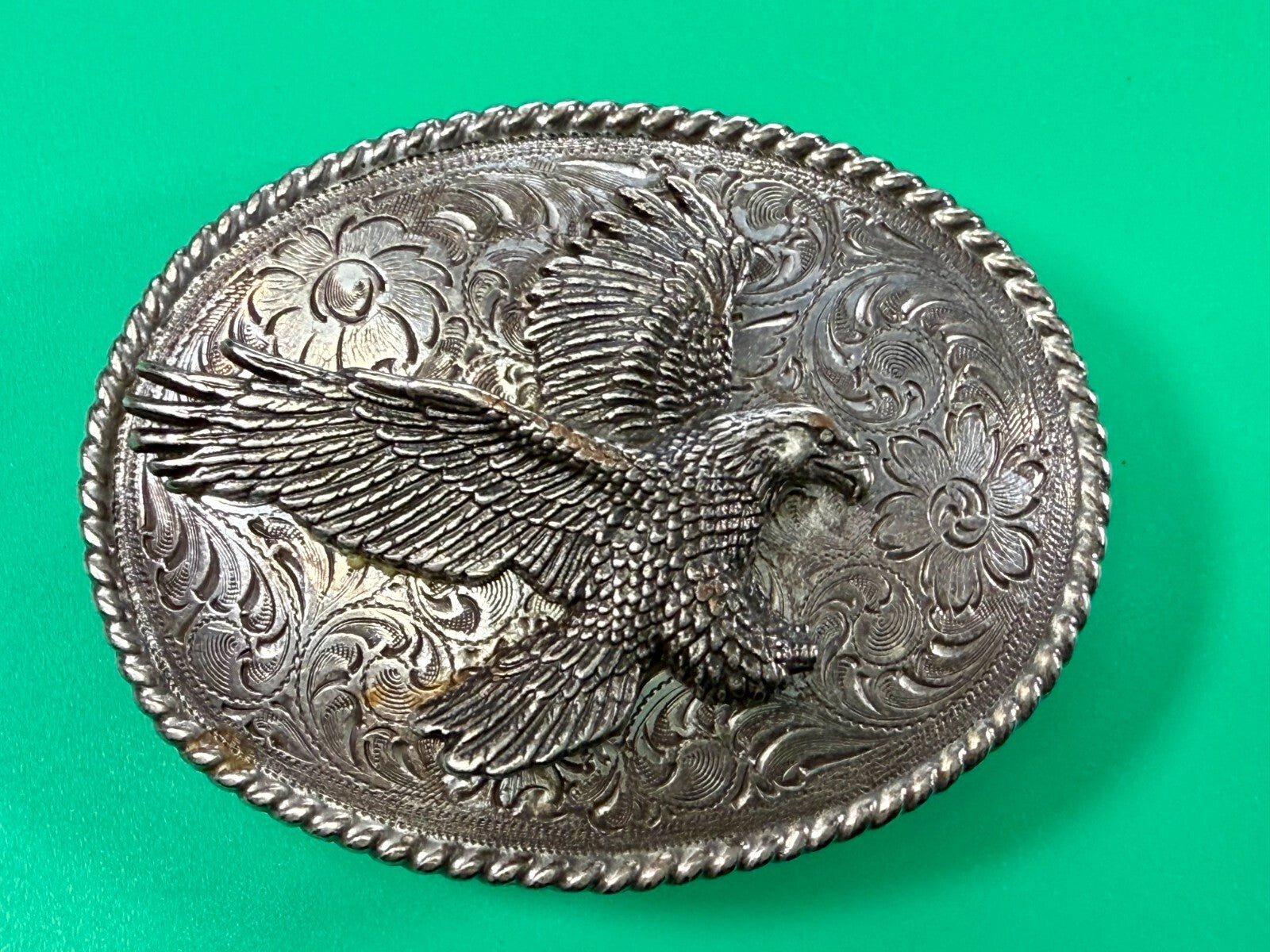 American Bald Flying Eagle Patriotic Flower Swirl Ornate Western Belt Buckle