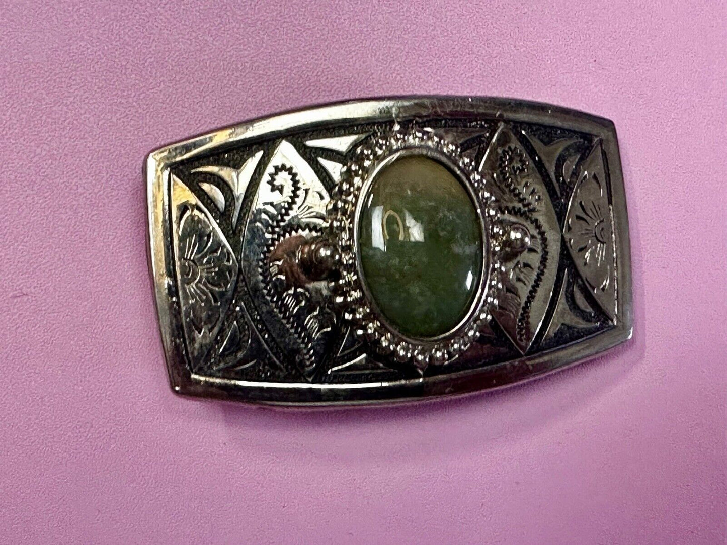 Vesuvianite? Cabochon Cab Centerpiece - Western silver & black color Belt Buckle