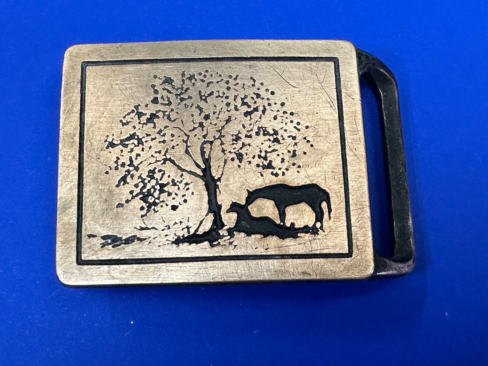 TWO HORSES - under tree  TECH-ETHER GUILD ART Hippy  solid brass belt buckle