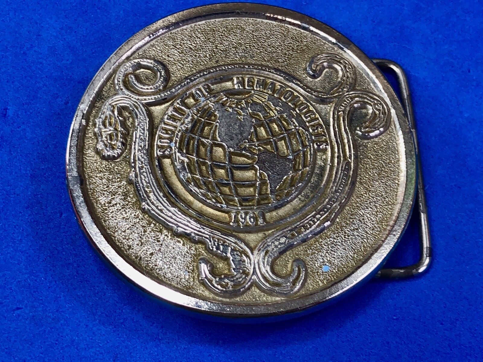 very rare 1981       Society of Hematologists     belt buckle by Spec Cast INC 
