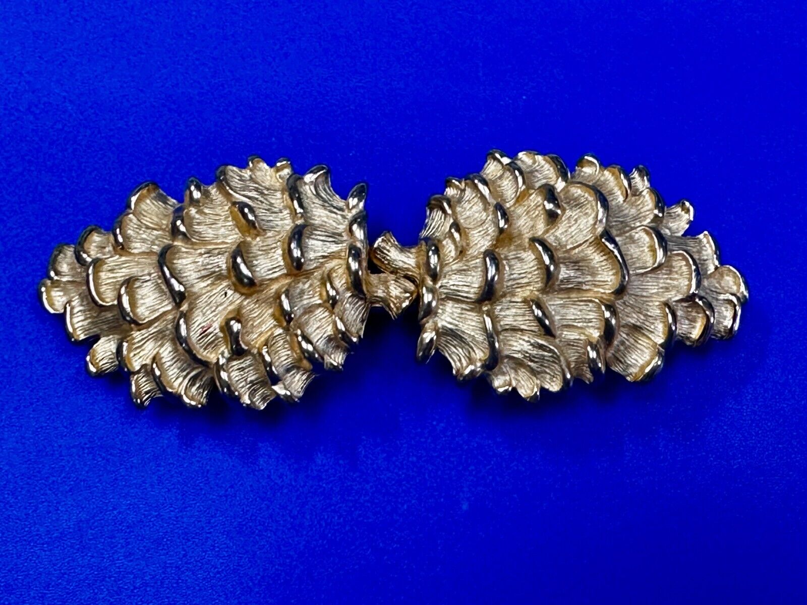 Textured Leaf Shaped Two Piece interlocking Gold Tone Belt Buckle by Paquette
