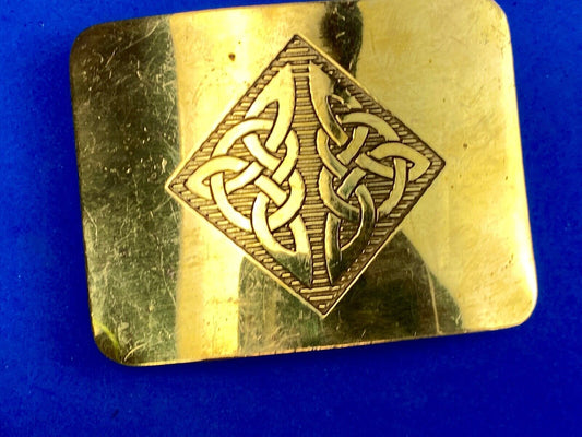 Vintage 1970s?  BOHO HIPPIE Ornate Lines Pattern Brass tone Belt Buckle 