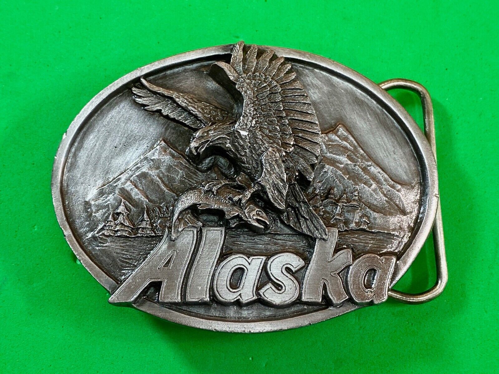 The great state of AK Alaska -  Mighty Huntsman - THE EAGLE Belt Buckle 