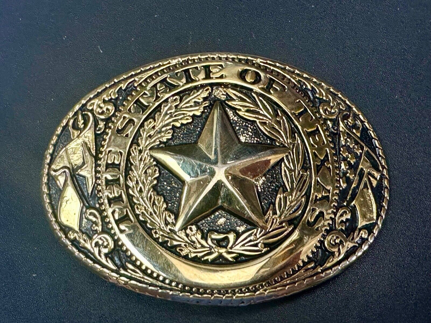 The Great State of Texas Star & Flag gold & black color western belt buckle
