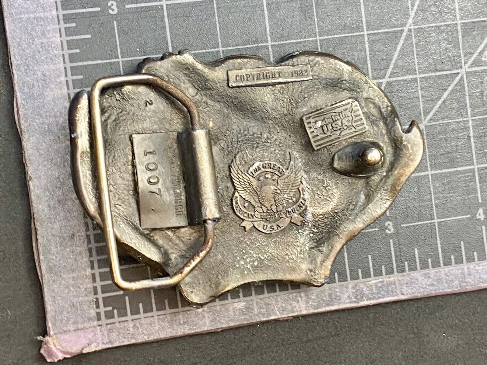 Vintage 1982 Jumping Deer - The great American belt buckle Company 
