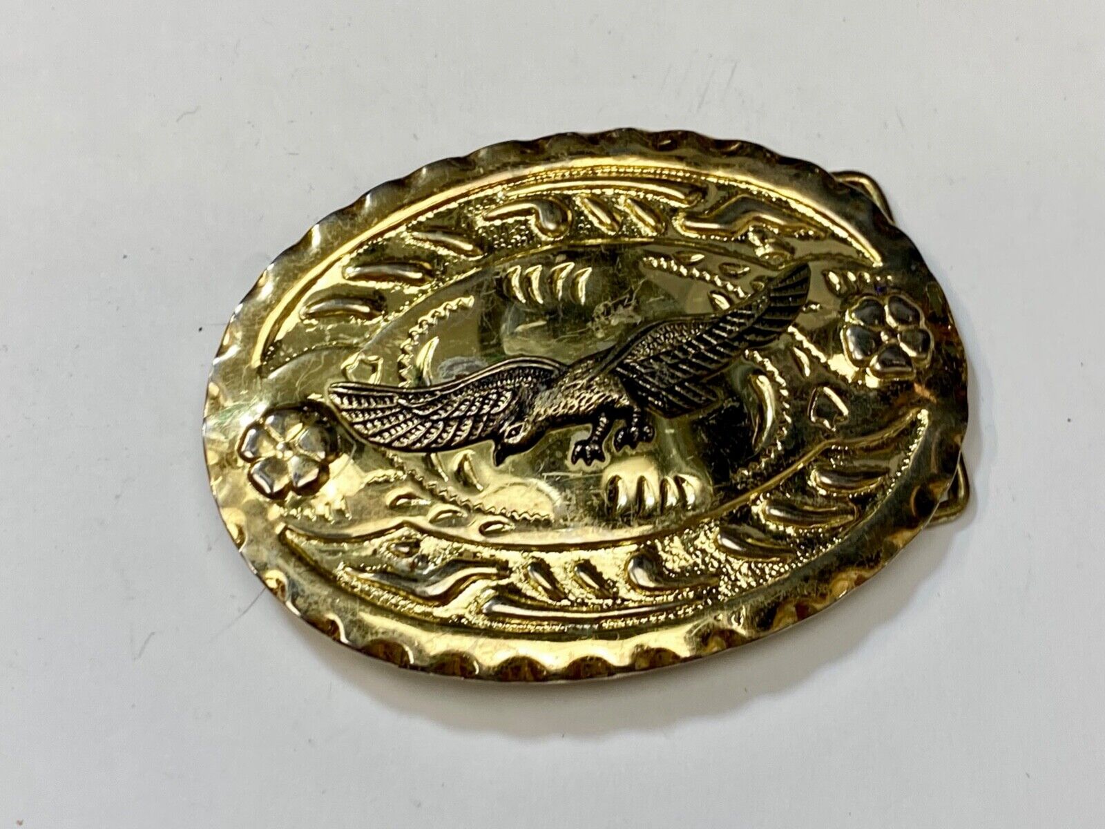 American Eagle flying proud patriotic vintage two tone Western belt buckle