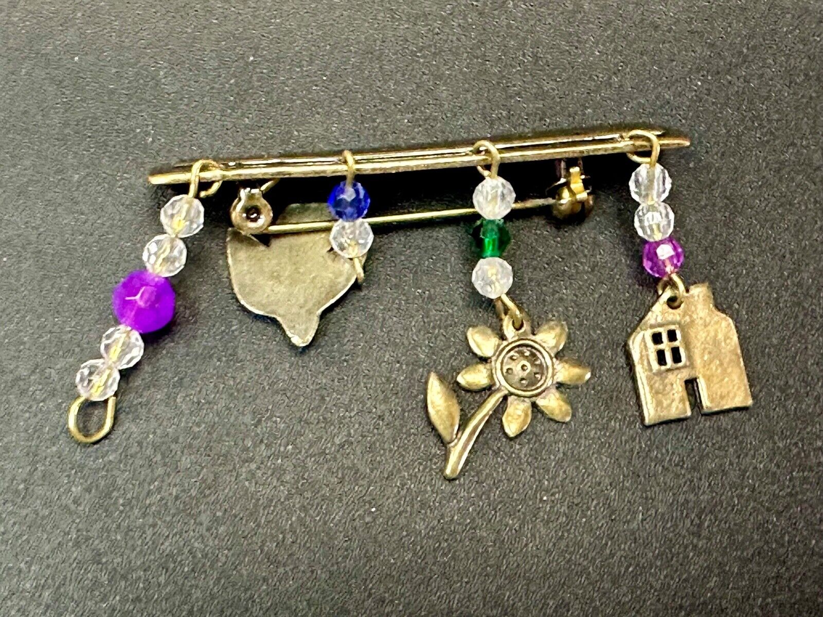 avon signed dangle brooch pin -  Dove stunflower house - missing a charm