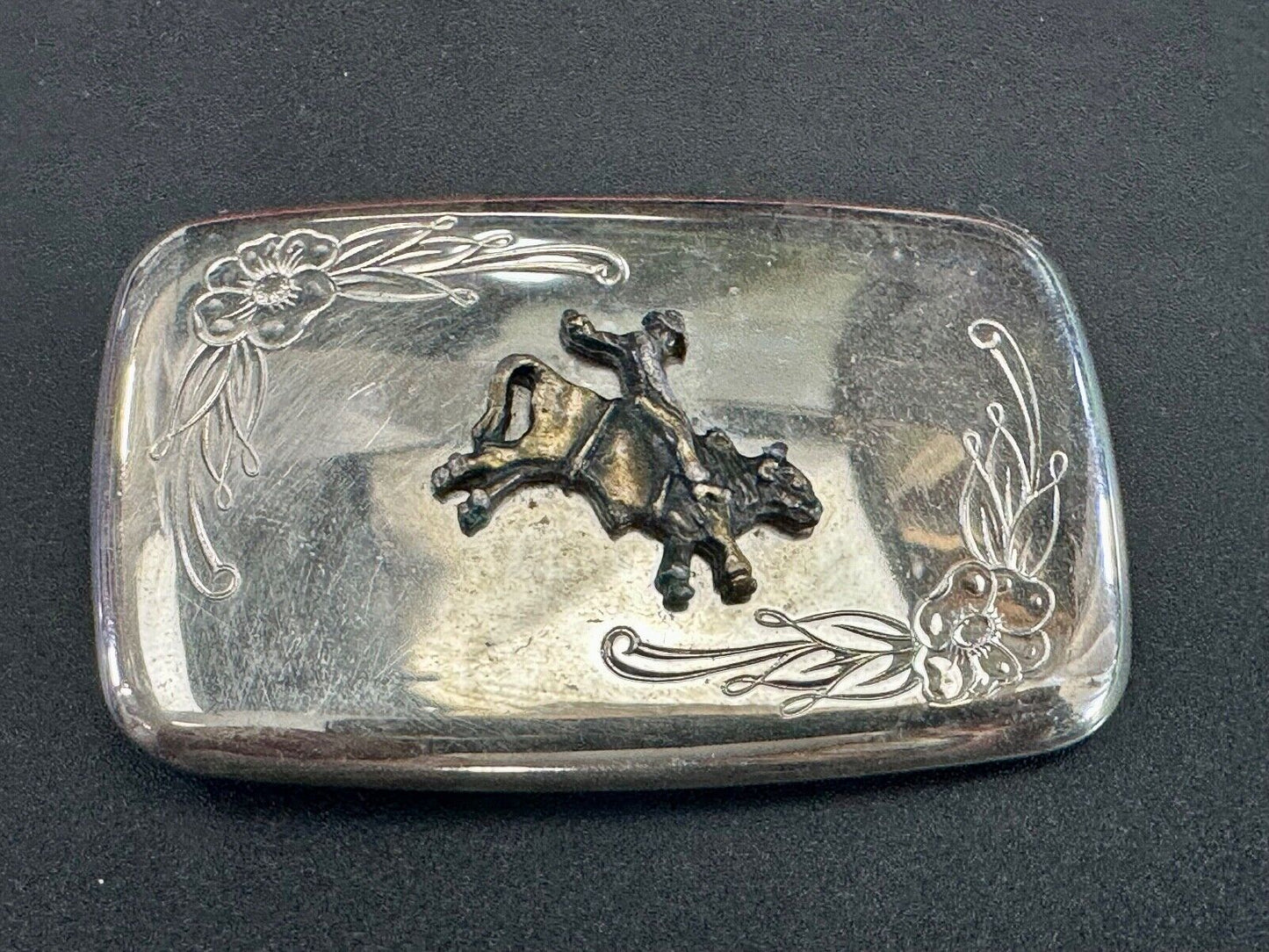 USA made Cowboy Saddle Bronc Western two tone belt buckle