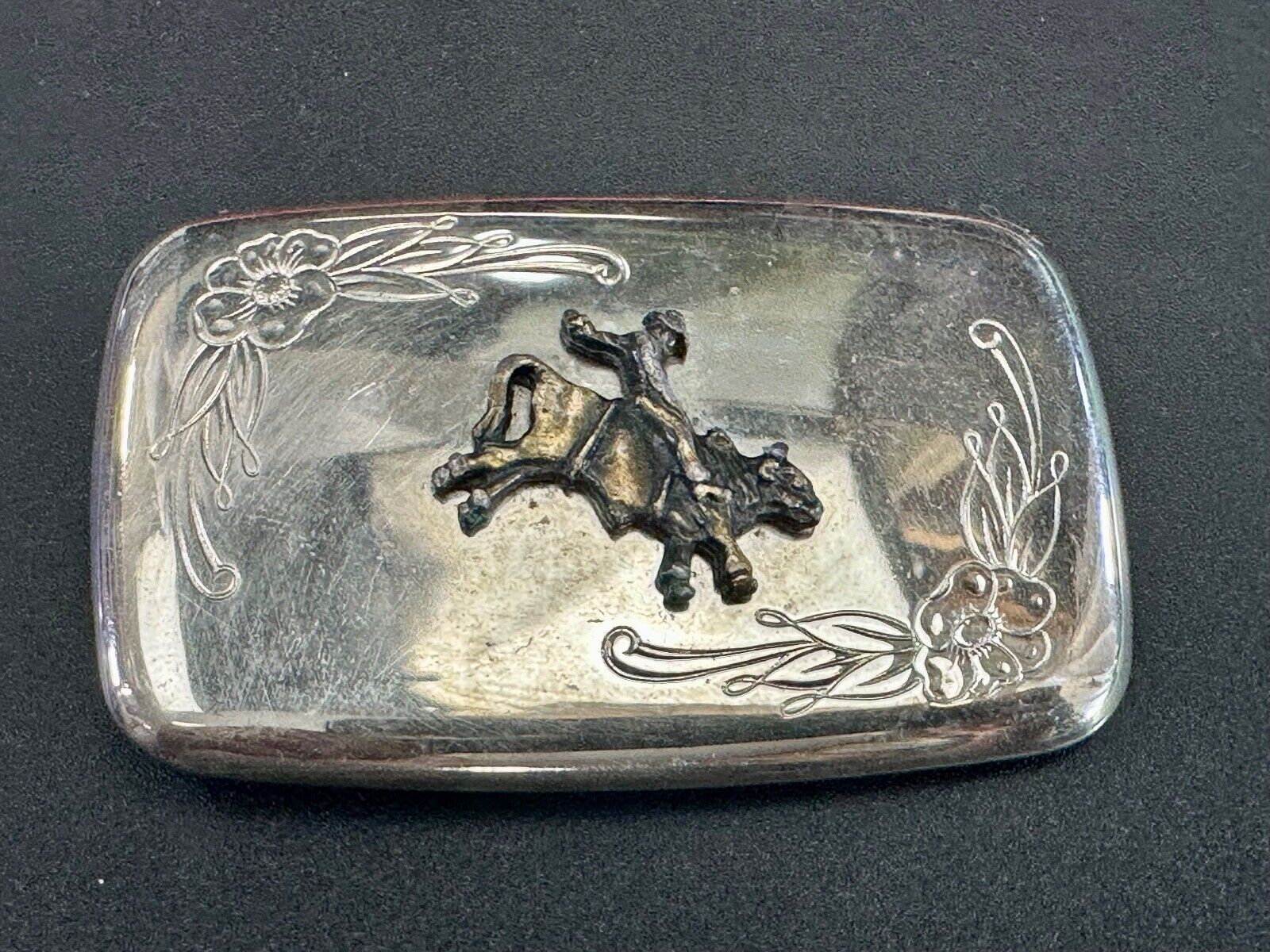 USA made Cowboy Saddle Bronc Western two tone belt buckle