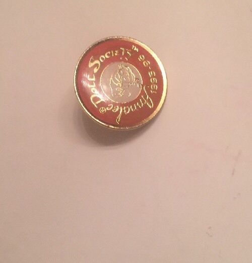 Annalee Doll Society  95 - 96  Anna Lee Hat - Lapel Pin