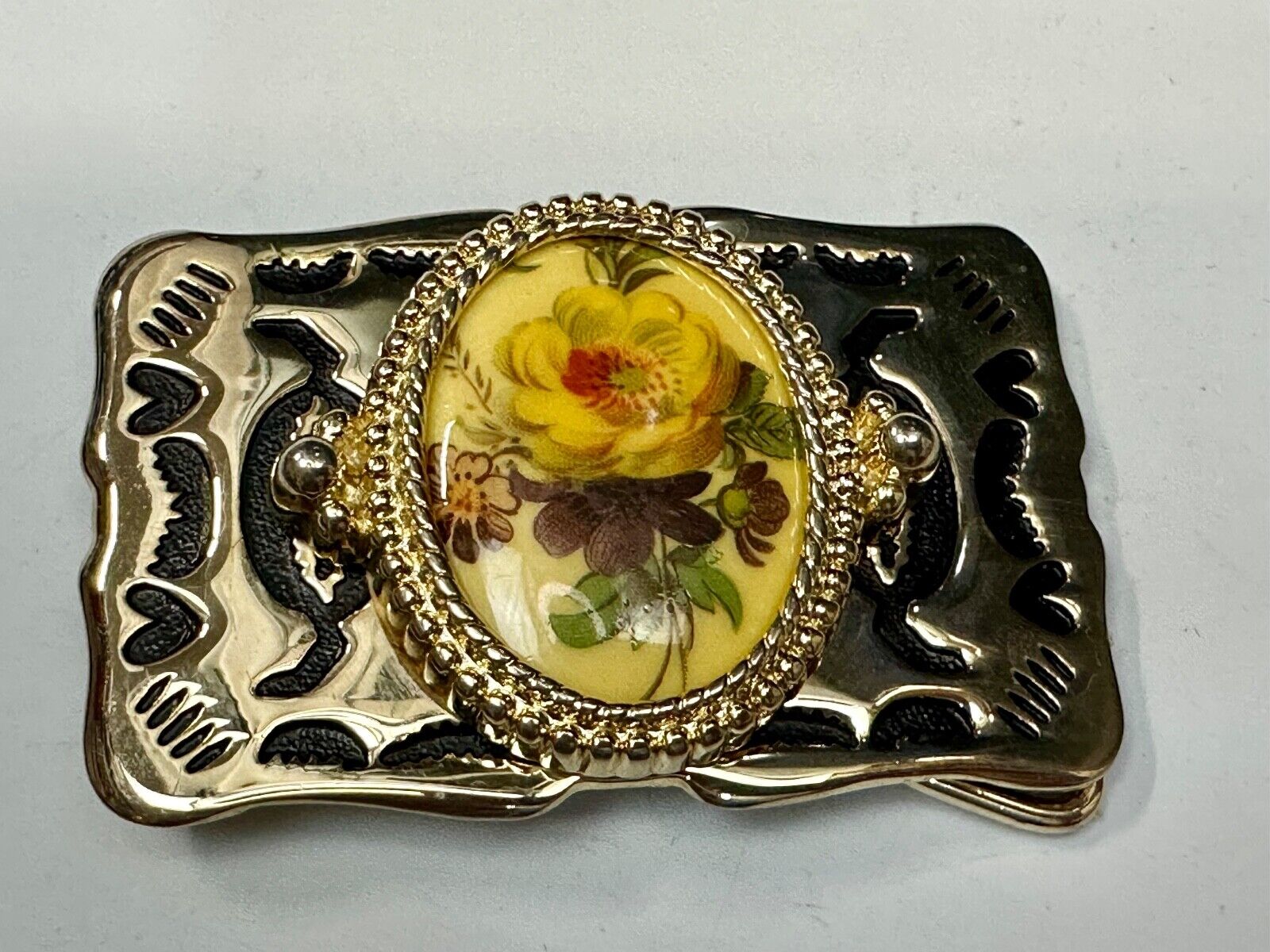 Art Flower Picture Cabochon Cab Centerpiece on gold tone Western Belt Buckle