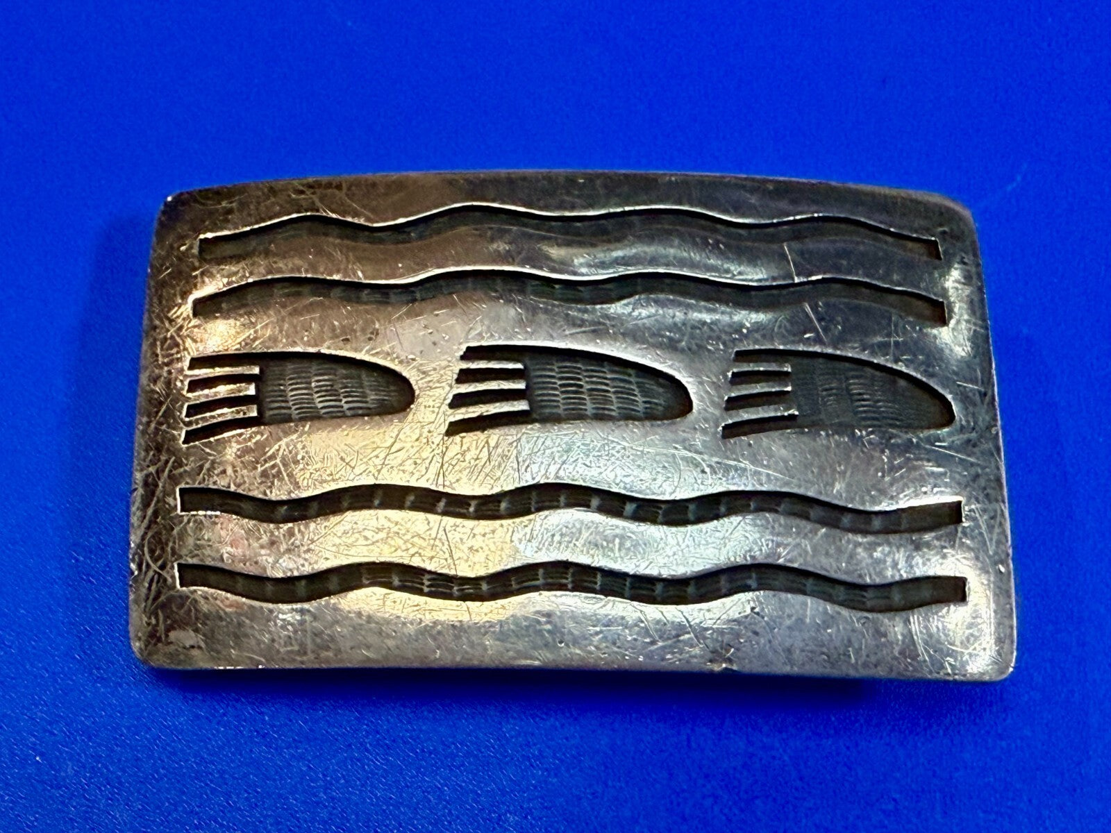 Bear Paw Print Native American Indian Art Pattern Belt Buckle - See Makers Marks