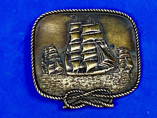 Beautiful 787 three sailboats with ornate ope boarder brass tone? belt buckle