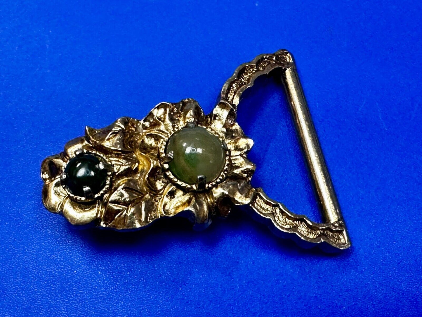 Victorian Style Green Jade? Cabochon Stone On Small Gold Tone Belt Buckle