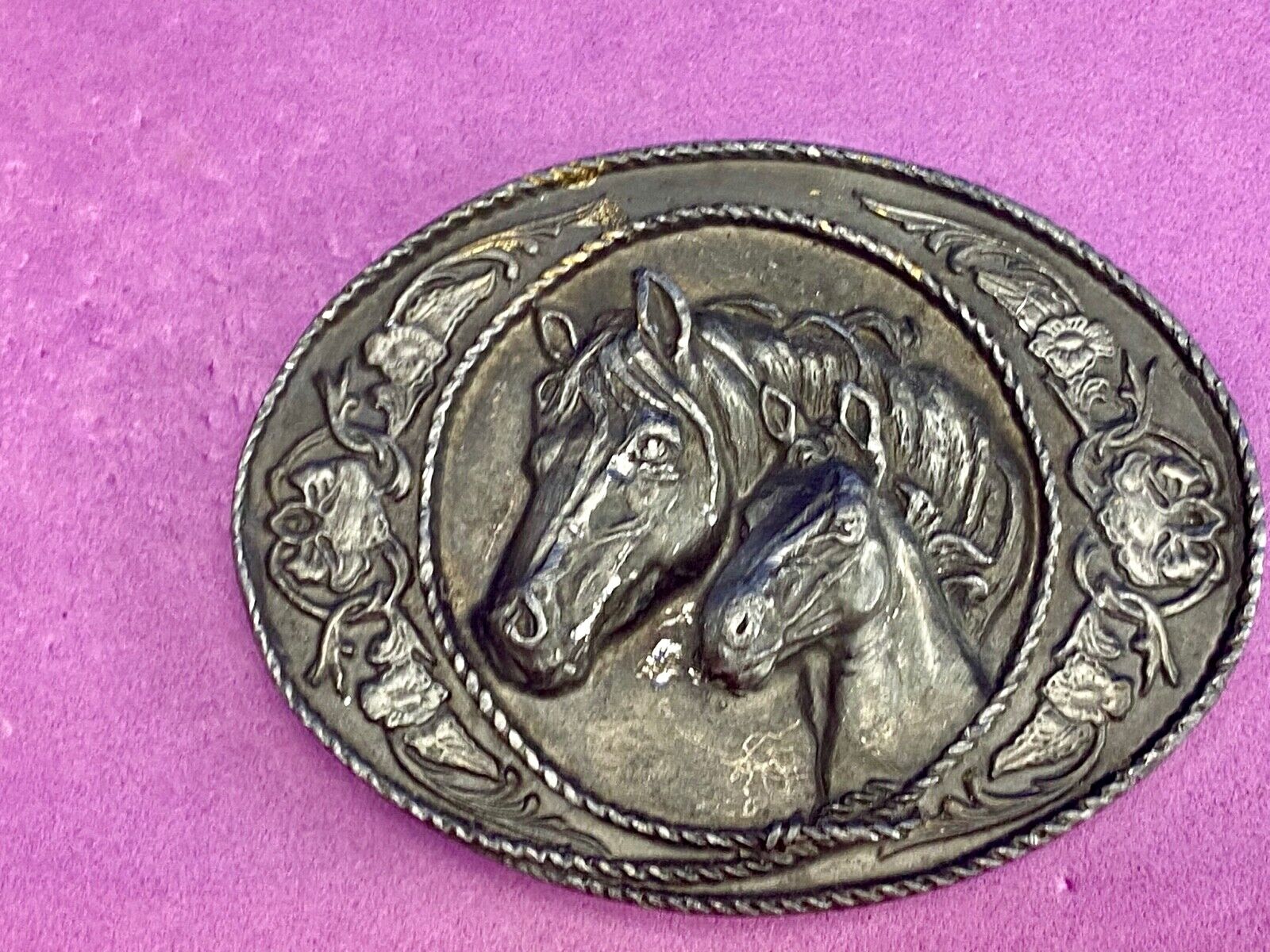 Two Horse Heads  Dark Silver Metal Western Belt Buckle - unknown makers mark
