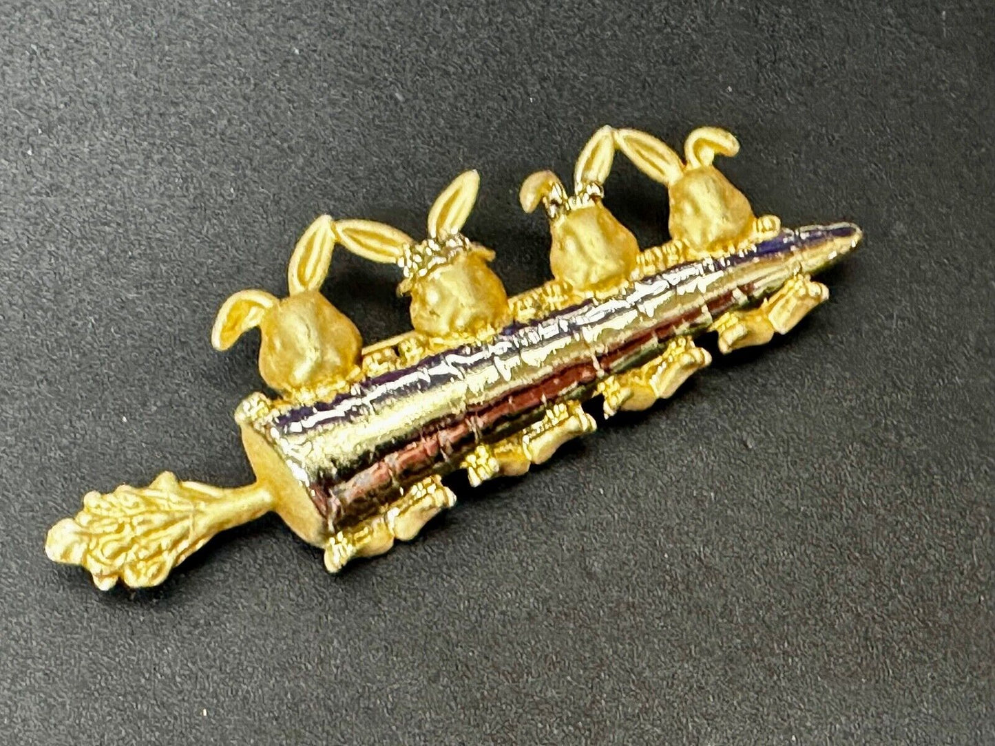 Adorable Bunny Rabbit Family Eating Carrot Gold Tone Pin Brooch Signed by AJC