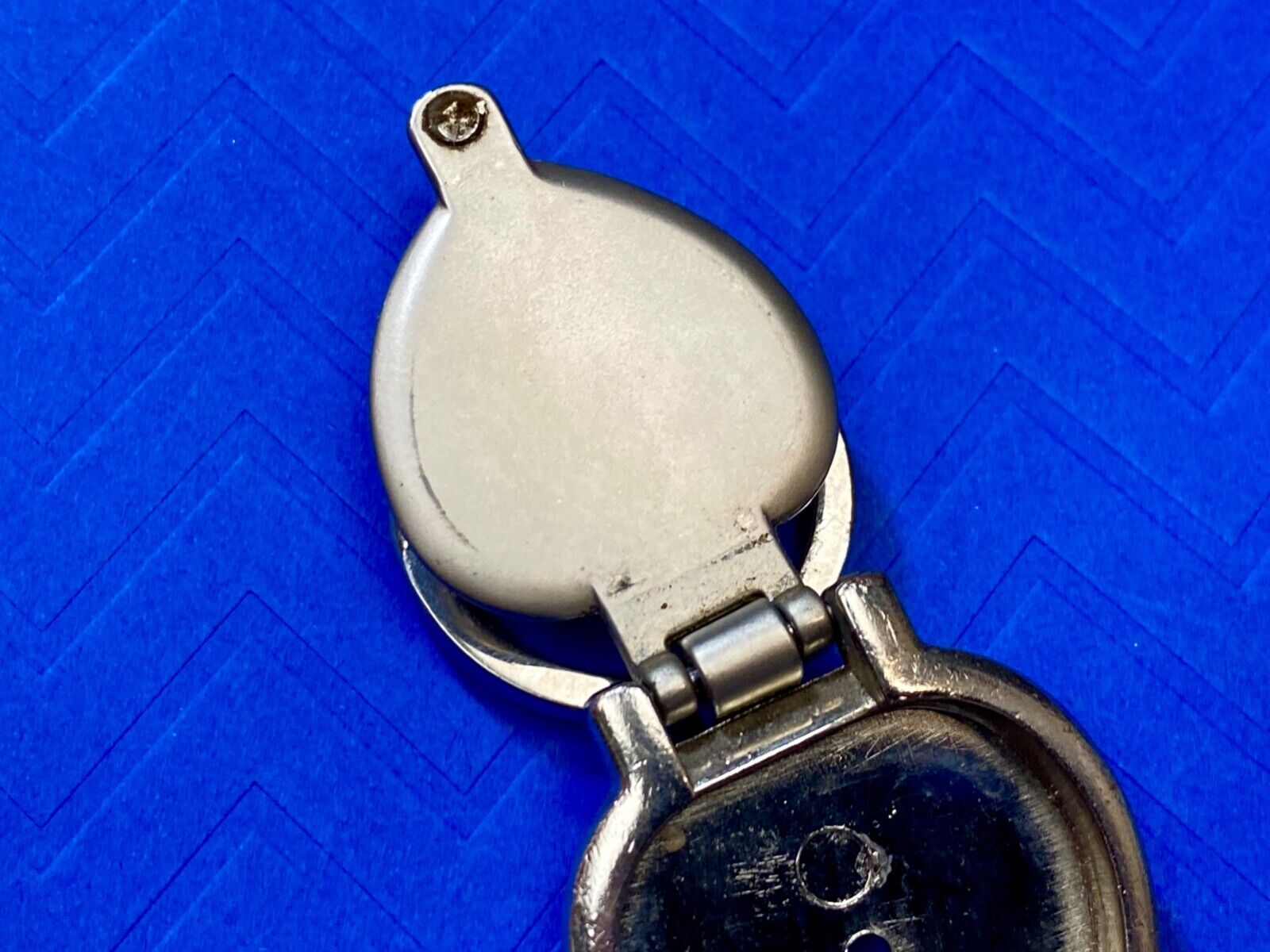 University of Kentucky Keychain UK Blue Silver Tone Metal Fob Keyring Key Chain