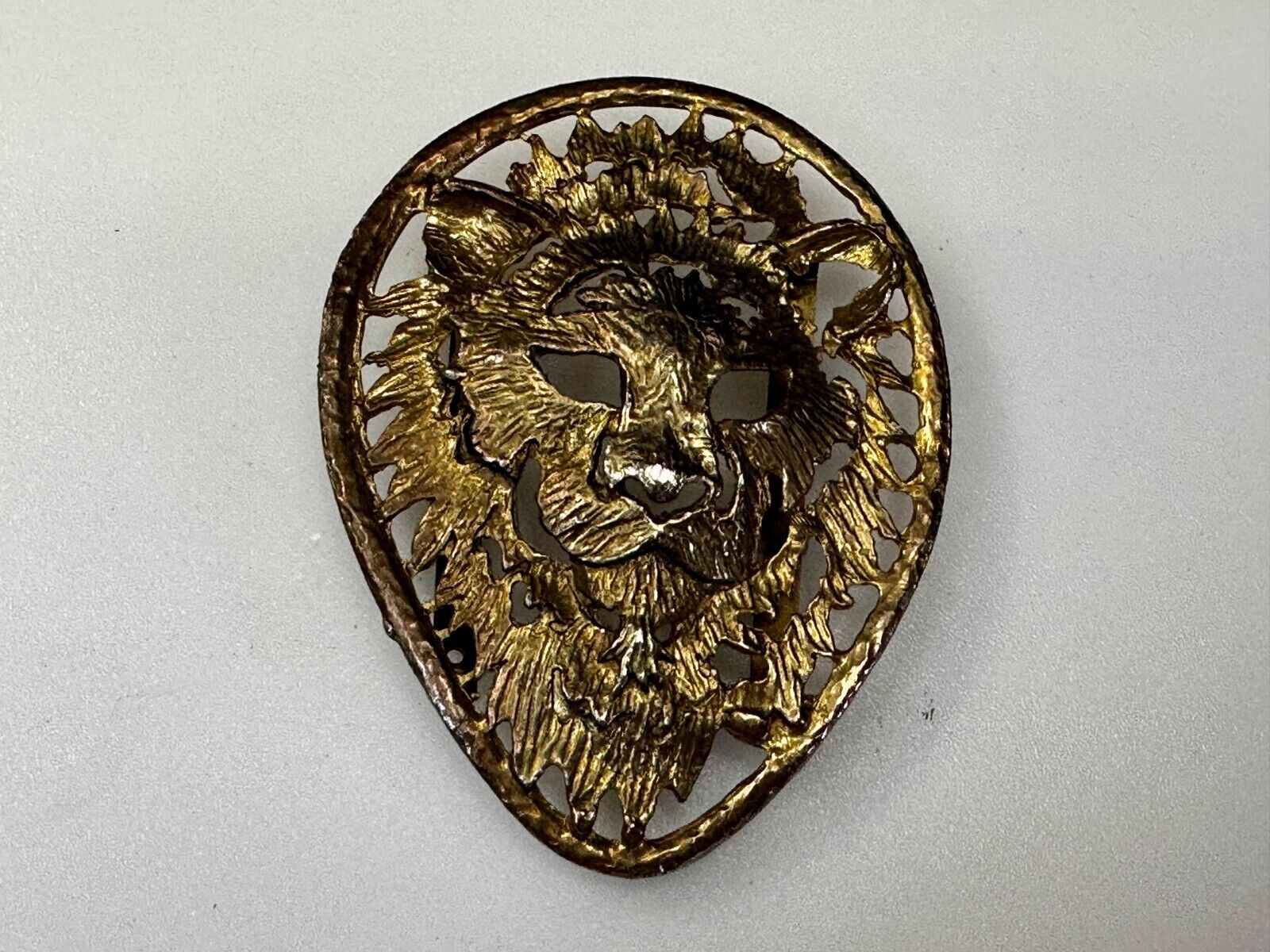 Beautiful Lion Tiger Head Vtg. Figural Cutout See Through Gold Tone Belt Buckle