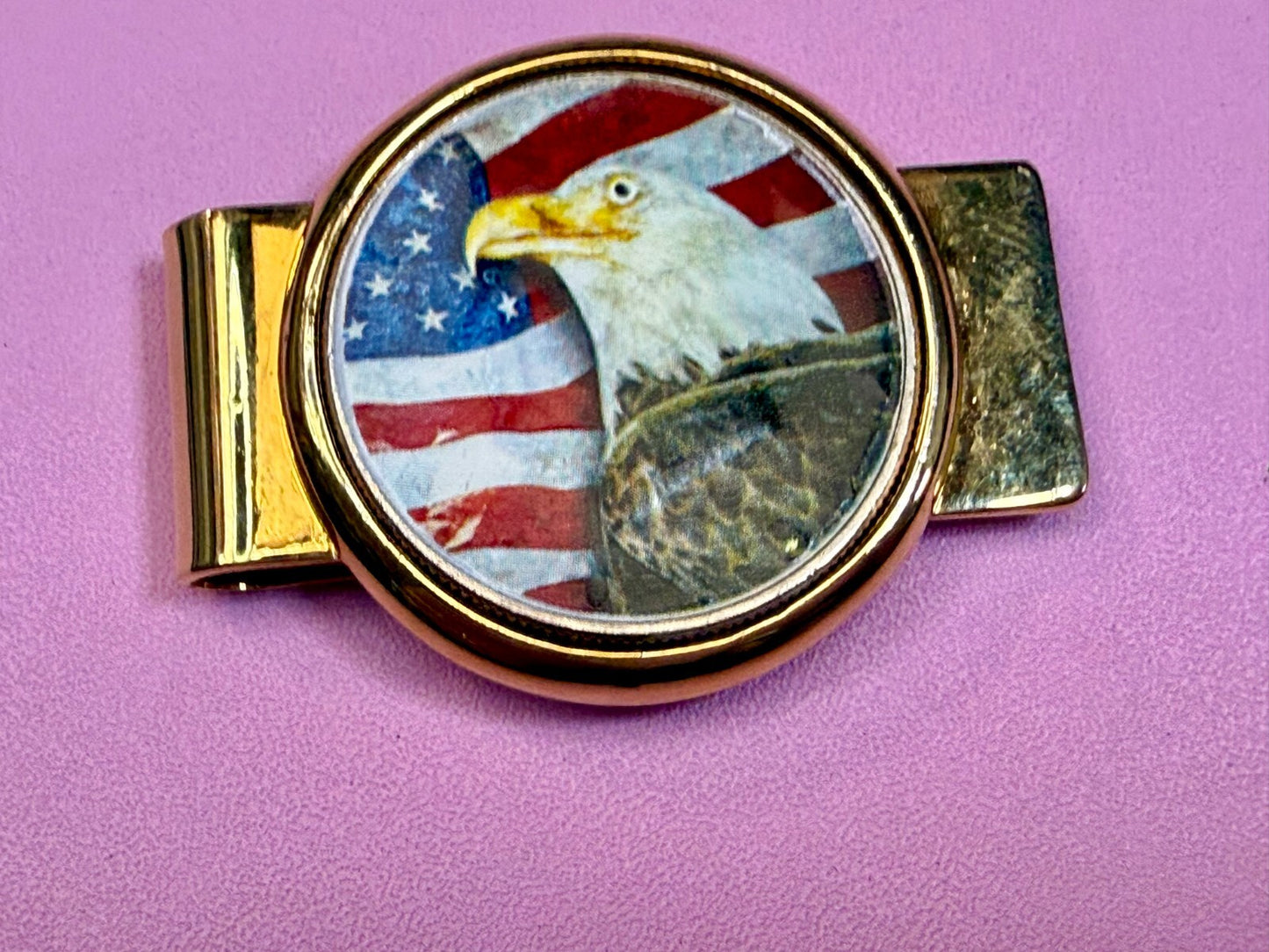 United States American Flag Patriotic Bald Eagle Gold Tone Vintage Money Clip