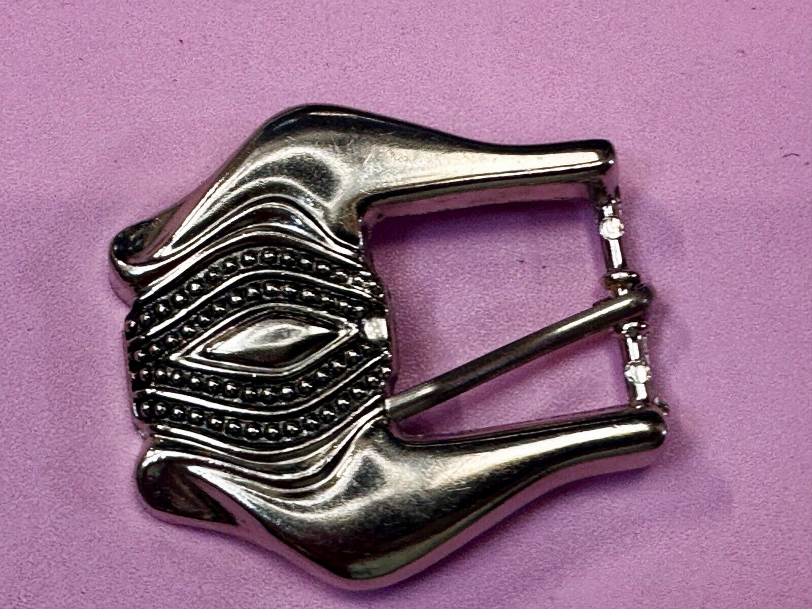 Unique Small Replacement Western Silver Tone Vintage Belt Buckle