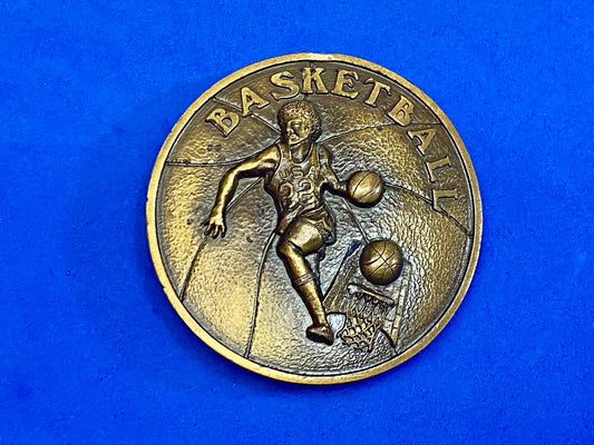 Vintage 1978 Retro Round Basketball Player Belt Buckle By Indiana Metal Craft	  