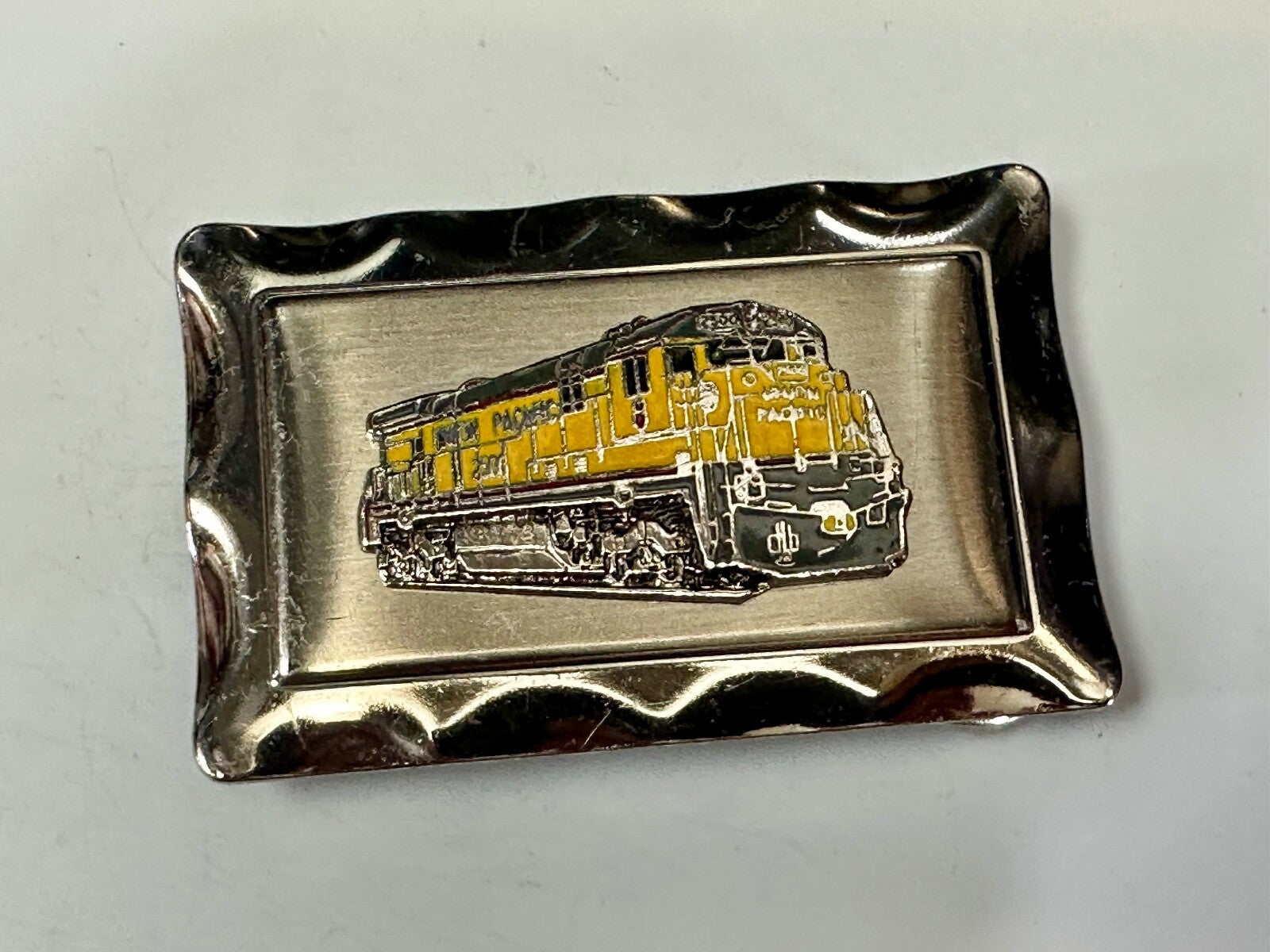 Union Pacific Yellow Train Rail Road Steam Engine Silver Tone Vtg. Belt Buckle