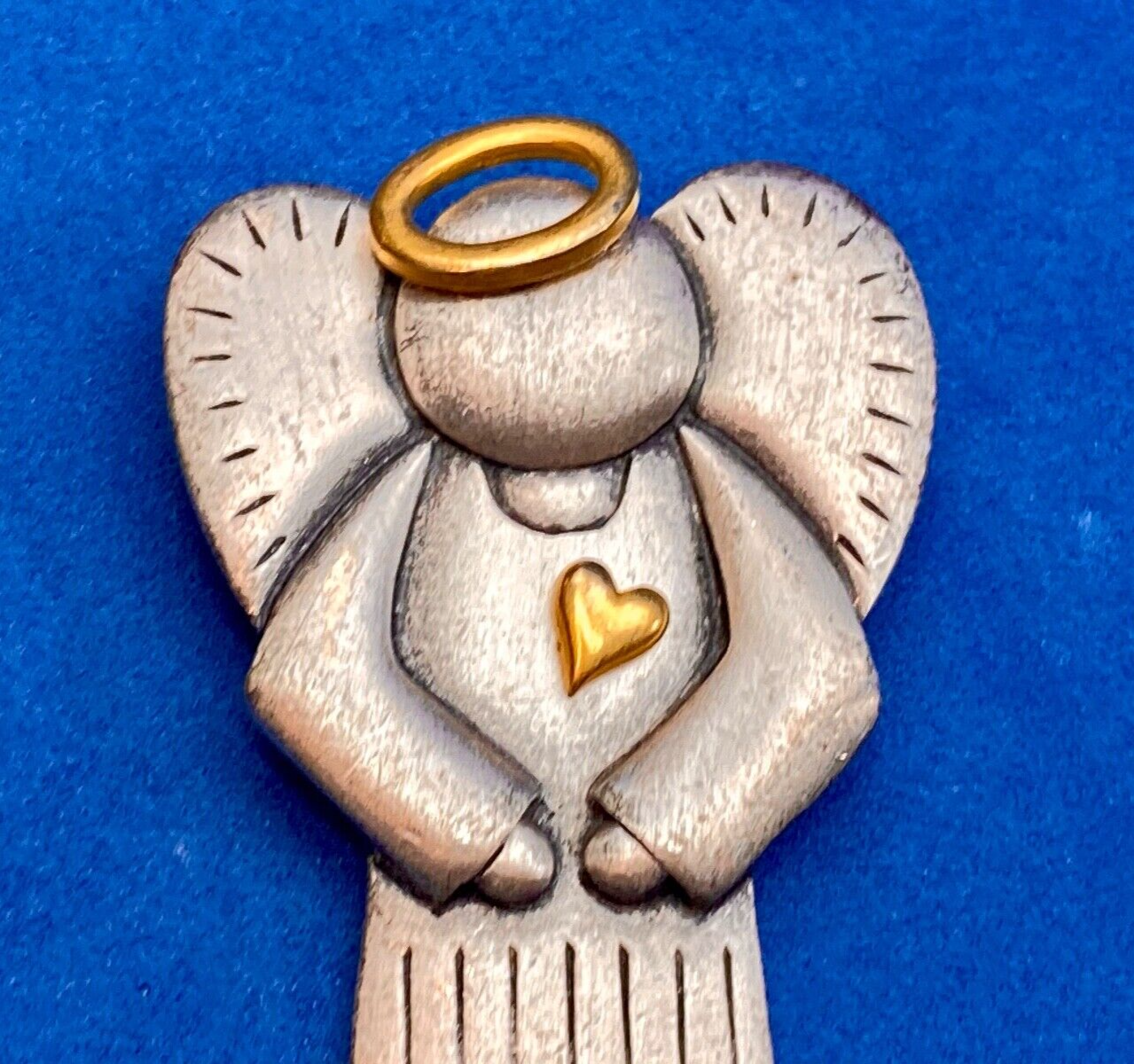 Angels Watch Over Me Pewter Two tone Halo &Heart  Brooch Pin Costume Jewelry