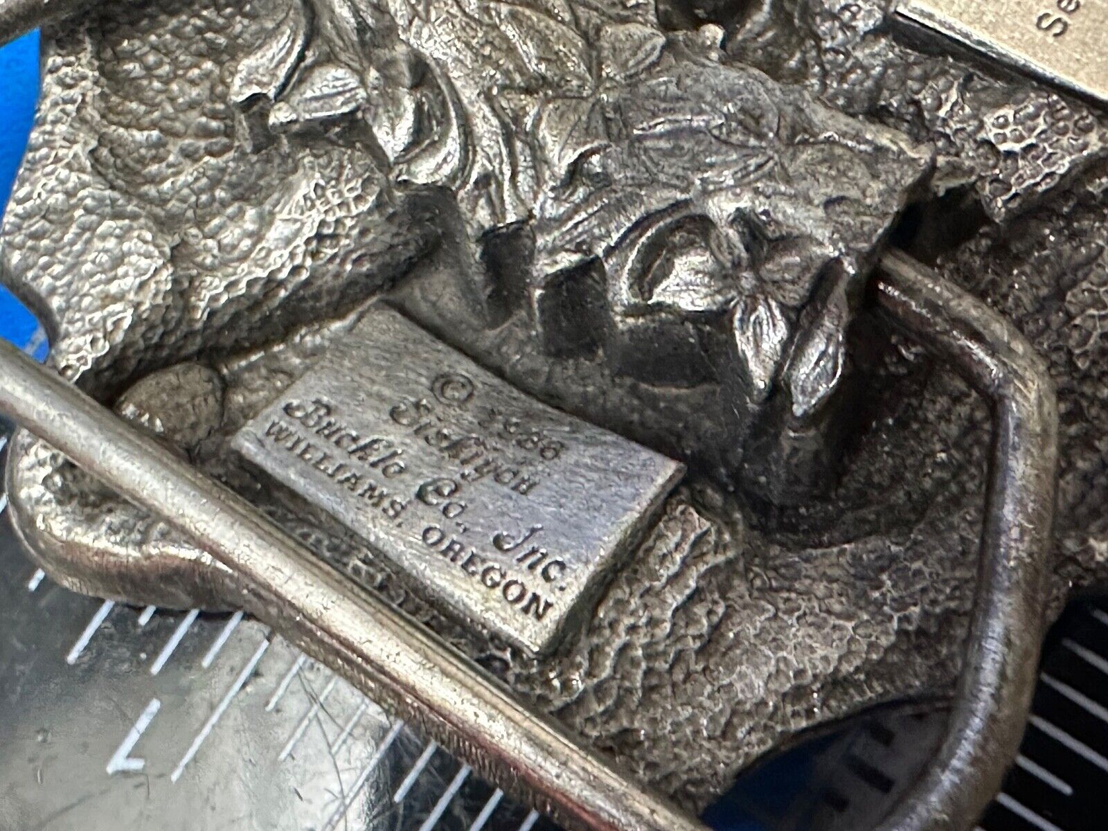 Ames Tools  Pioneers Conquer the West Belt Buckle, 1986 Siskiyou Belt Buckle