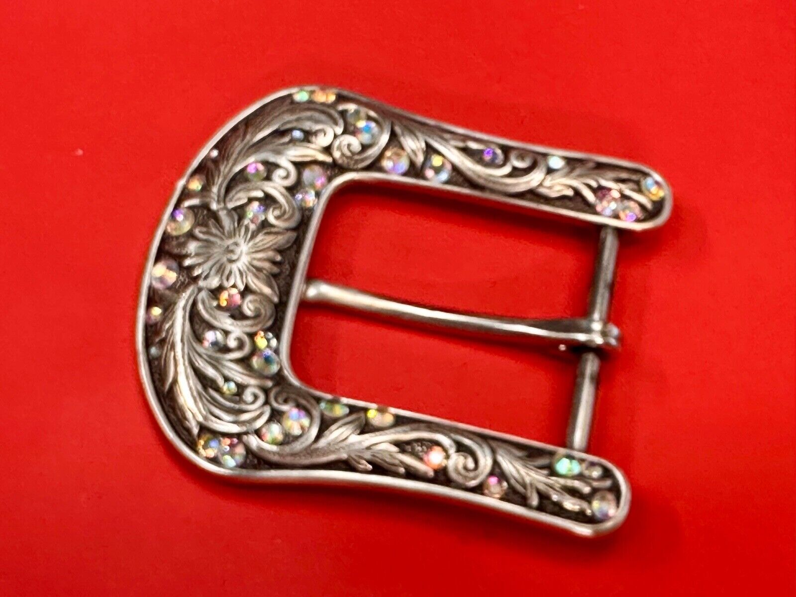 Ariat signed western ornate ranger silver tone belt buckle with Rhinestone's