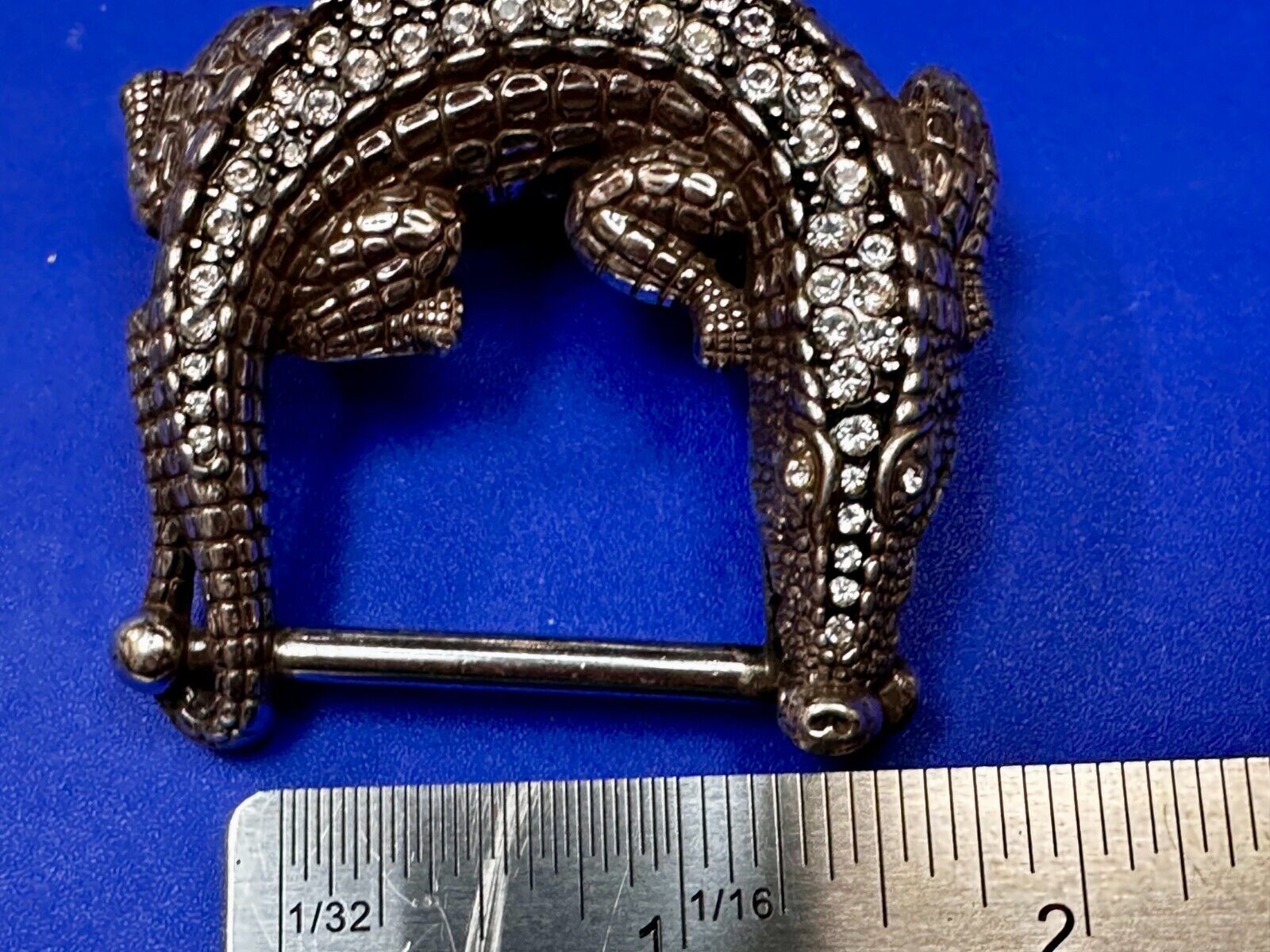Alligator Crocodile with Rhinestone Figural Cutout Silver Tone Cord Belt Buckle