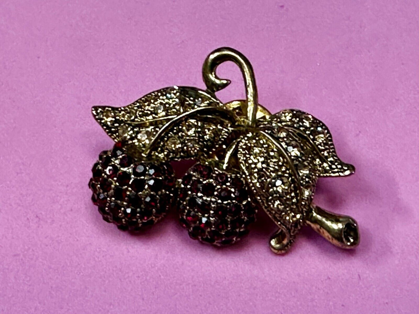 Two Cherries Cluster Fruits Vtg. Rhinestone Covered Figural Gold Tone Brooch Pin