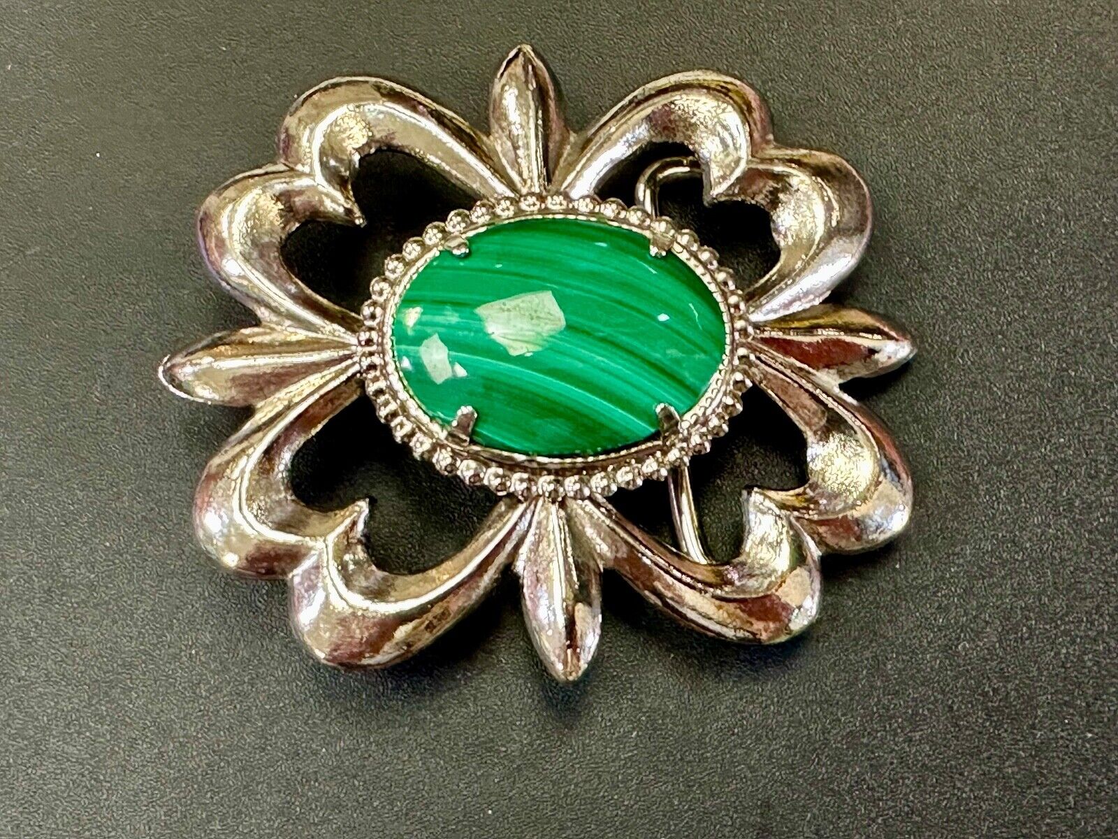 Beautiful Green Malachite Native American Navajo style Cabochon Cab belt buckle