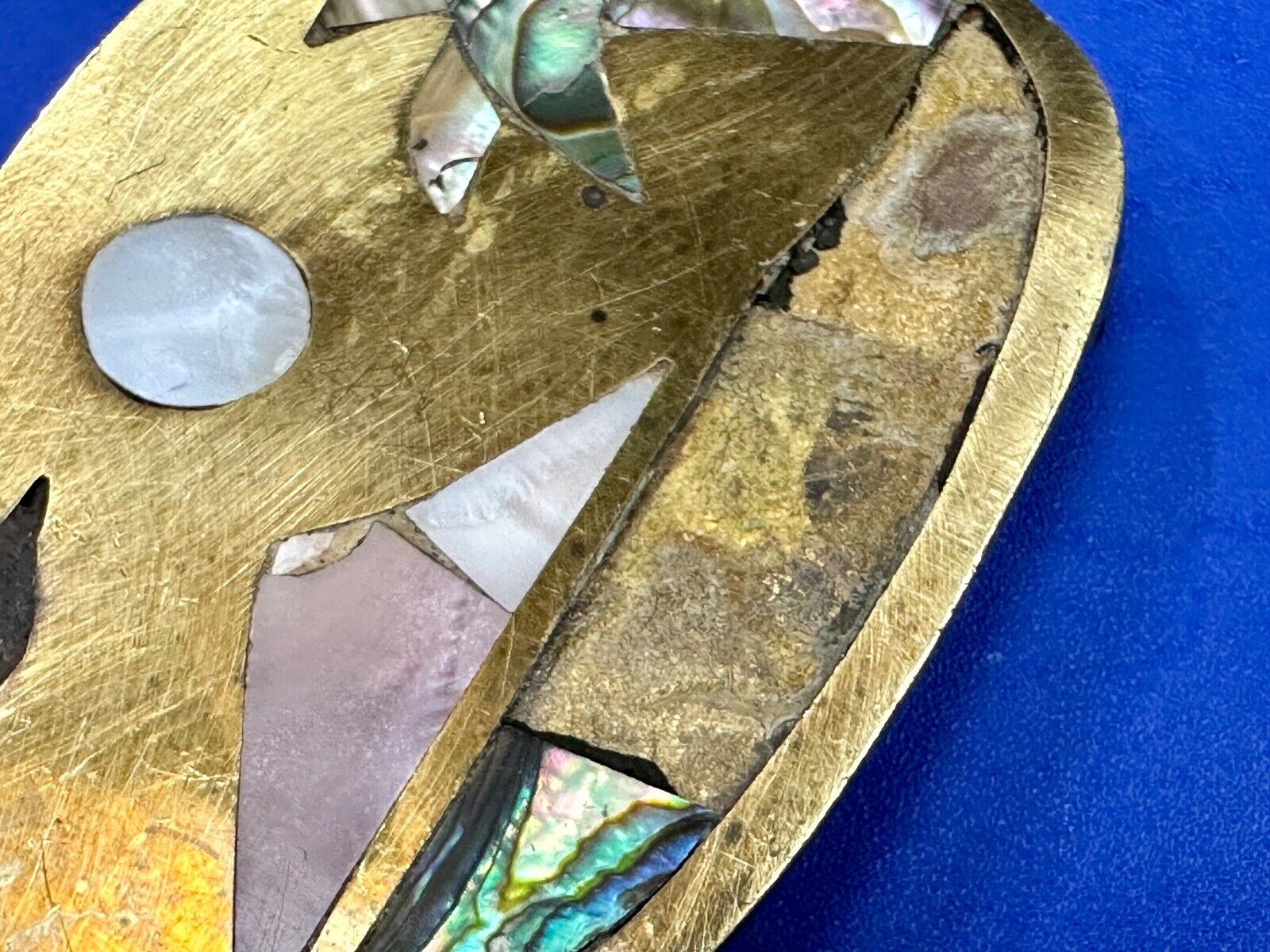 A Project belt buckle to repair - Missing inlaid inlay Abalone shell