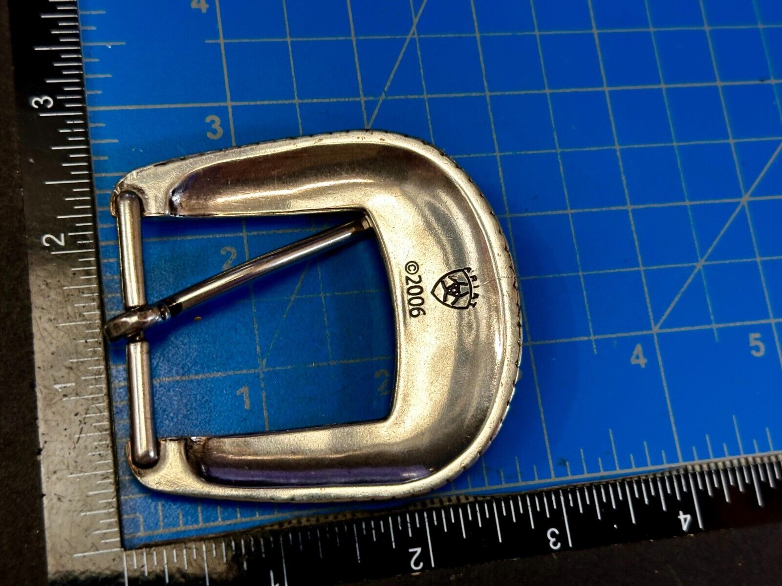 Ariat 2006 Ranger Style Detailed Flower Swirl Rope Outlined Belt Buckle