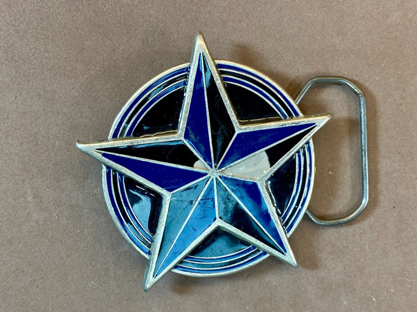 2002 Great American Products Back Star Coming From Round Pewter Belt Buckle