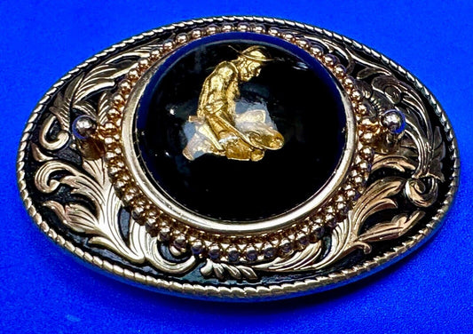 Artisan Gold Panning Beautiful centerpiece in Vintage western Belt Buckle