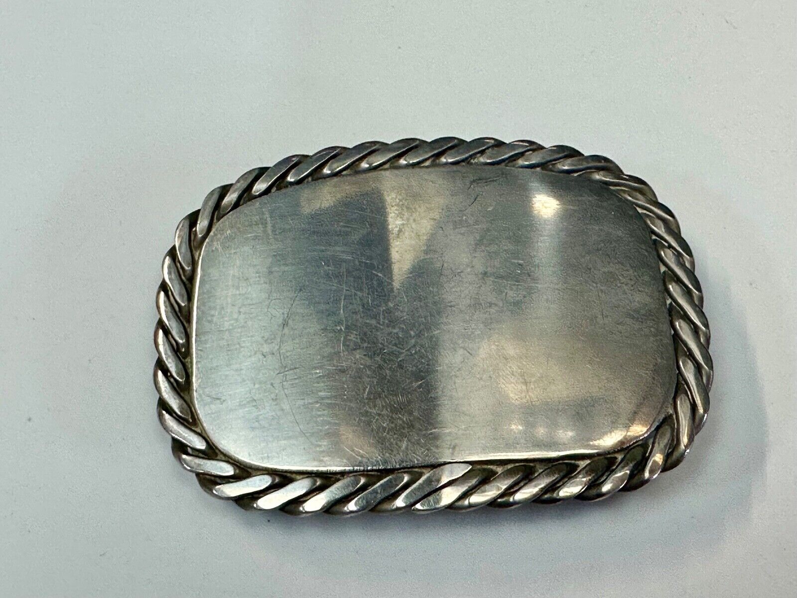 Artisan silver color belt buckle for craft project / wear - Thick rope boarder